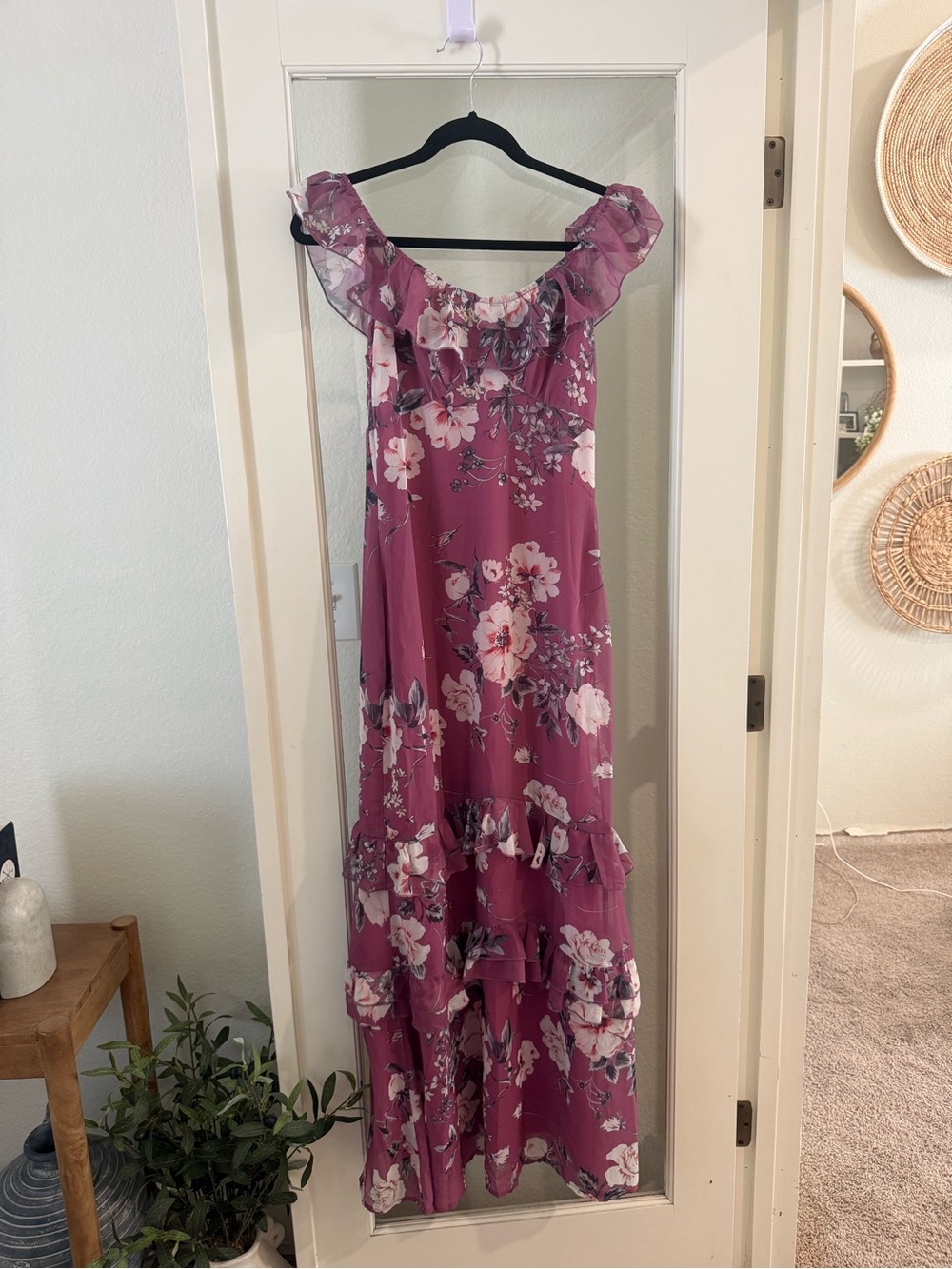 ✨Petal & Pup Floral Ruffle Off-Shoulder Maxi Dress